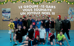 le groupe-15 gars vous souhaite un joyeux Noël