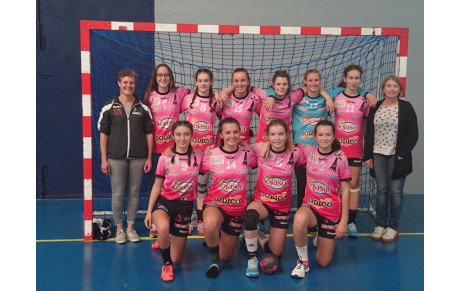-15 Filles 1 qualifiée en Prénationale