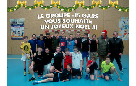 le groupe-15 gars vous souhaite un joyeux Noël